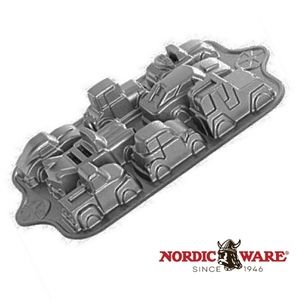 NWOB Nordicware Sweet Rides Classic Car Cake Pan…